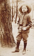1909, unknown location